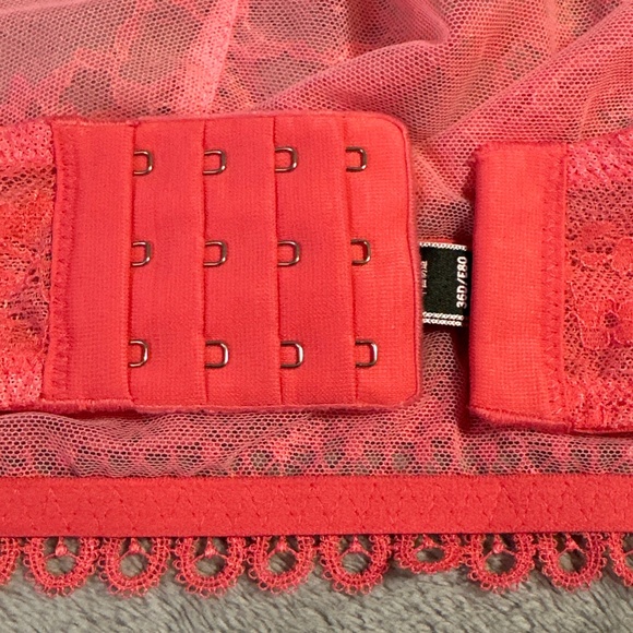 Victoria's Secret Very Sexy High Neck Lace Bralette 36 D Coral Underwire - Picture 5 of 11
